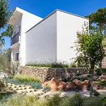 Villa Torrenova 36